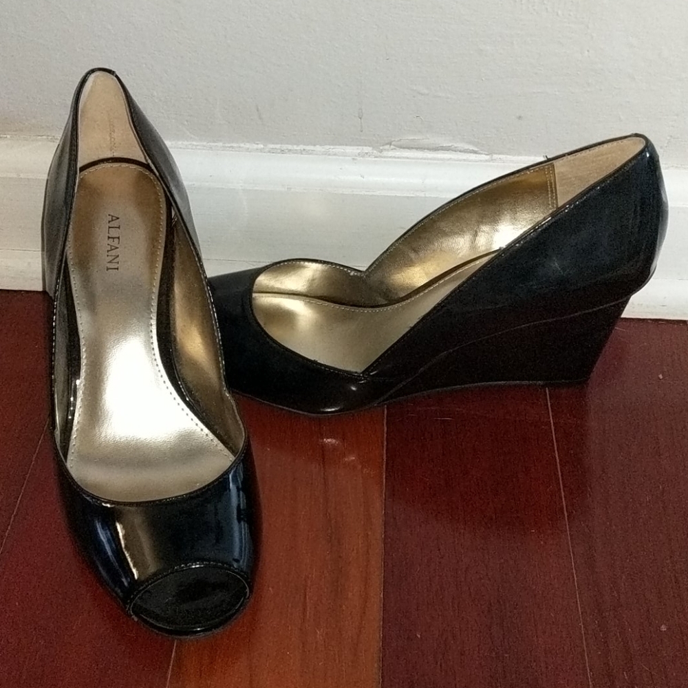 Women's wedges